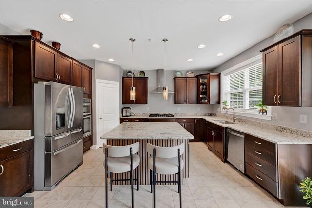 7510 LEAFY TREE LN, Ellicott City, MD 21043