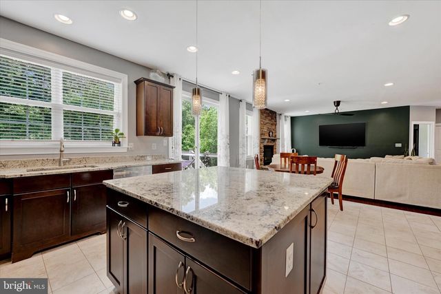 7510 LEAFY TREE LN, Ellicott City, MD 21043