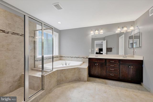 7510 LEAFY TREE LN, Ellicott City, MD 21043