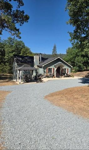 37969 Road 422, Oakhurst, CA 93644