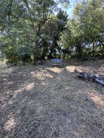 37969 Road 422, Oakhurst, CA 93644