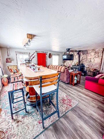 37969 Road 422, Oakhurst, CA 93644