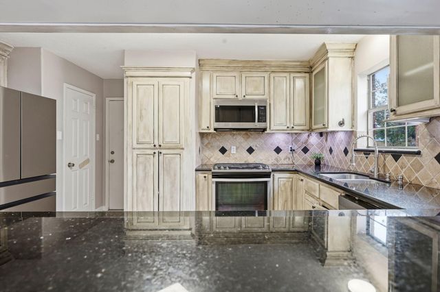 1414 Park Meadow, Katy, TX 77450