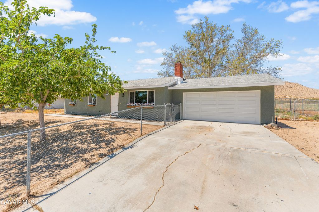 39523 E 161st Street, Palmdale, CA 93591