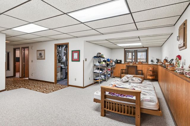 6400 Starlite Circle NE, Fridley, MN 55432