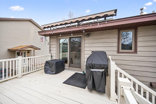 6400 Starlite Circle NE, Fridley, MN 55432
