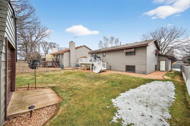 6400 Starlite Circle NE, Fridley, MN 55432