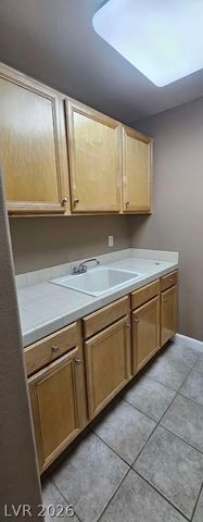 5316 Bright Sun Court, Las Vegas, NV 89130