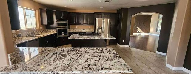 5316 Bright Sun Court, Las Vegas, NV 89130