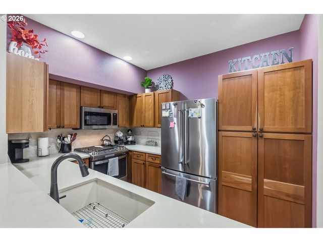 7722 Sw MATHENY Dr, Beaverton, OR 97008