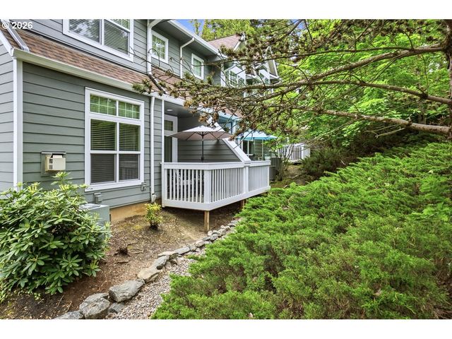 7722 Sw MATHENY Dr, Beaverton, OR 97008