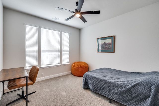 3004 Emerald Trace Drive, Denton, TX 76226