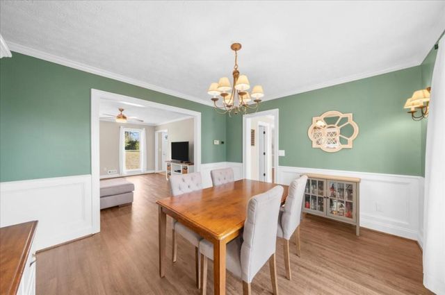 5042 Waterford Drive SW, Mableton, GA 30126