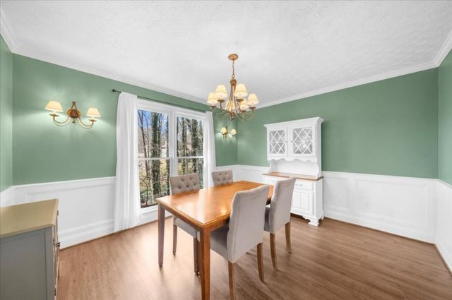 5042 Waterford Drive SW, Mableton, GA 30126