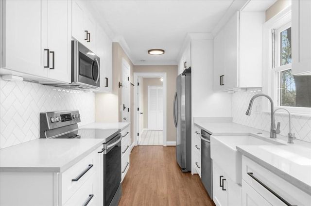 5042 Waterford Drive SW, Mableton, GA 30126