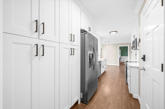 5042 Waterford Drive SW, Mableton, GA 30126