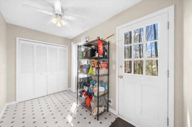 5042 Waterford Drive SW, Mableton, GA 30126