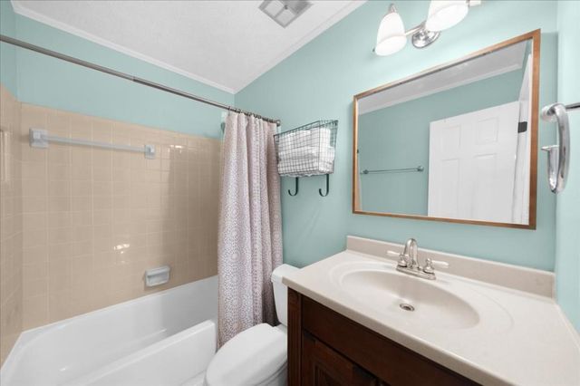 5042 Waterford Drive SW, Mableton, GA 30126