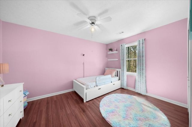 5042 Waterford Drive SW, Mableton, GA 30126