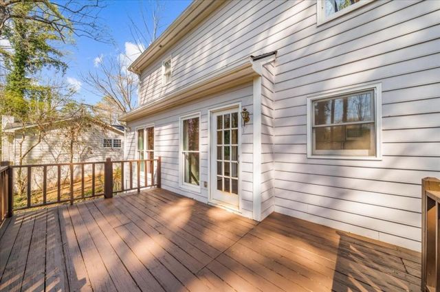 5042 Waterford Drive SW, Mableton, GA 30126