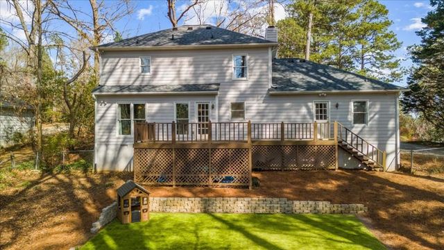 5042 Waterford Drive SW, Mableton, GA 30126