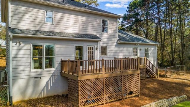 5042 Waterford Drive SW, Mableton, GA 30126