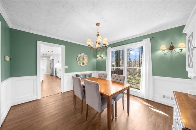 5042 Waterford Drive SW, Mableton, GA 30126