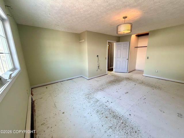 198 Ocean Park Drive, Anchorage, AK 99515