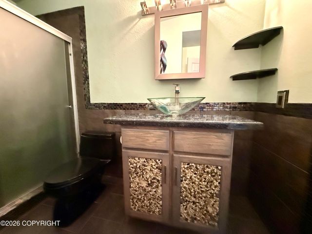 198 Ocean Park Drive, Anchorage, AK 99515