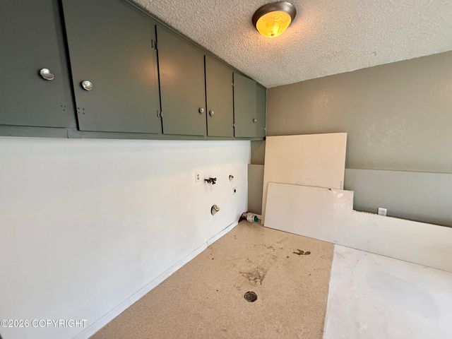 198 Ocean Park Drive, Anchorage, AK 99515