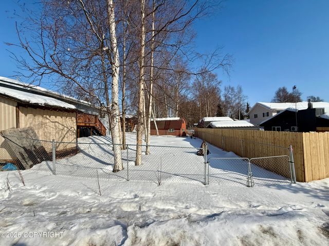 198 Ocean Park Drive, Anchorage, AK 99515