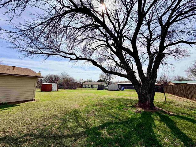 3011 BORTON STREET, Wichita Falls, TX 76306