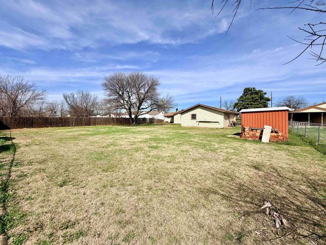 3011 BORTON STREET, Wichita Falls, TX 76306