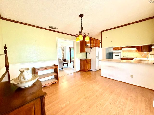 3011 BORTON STREET, Wichita Falls, TX 76306