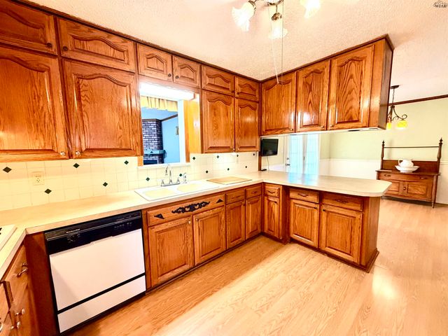 3011 BORTON STREET, Wichita Falls, TX 76306