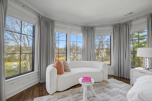 4304 Warner Pl, Nashville, TN 37205