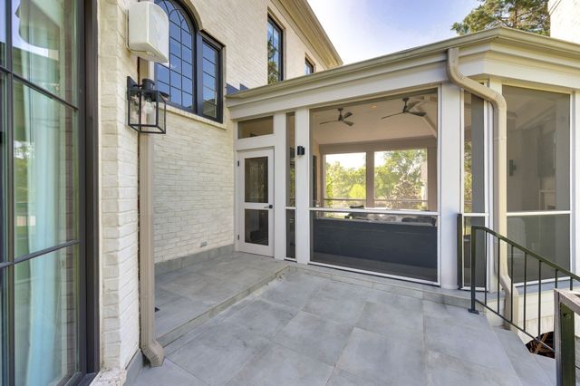 4304 Warner Pl, Nashville, TN 37205