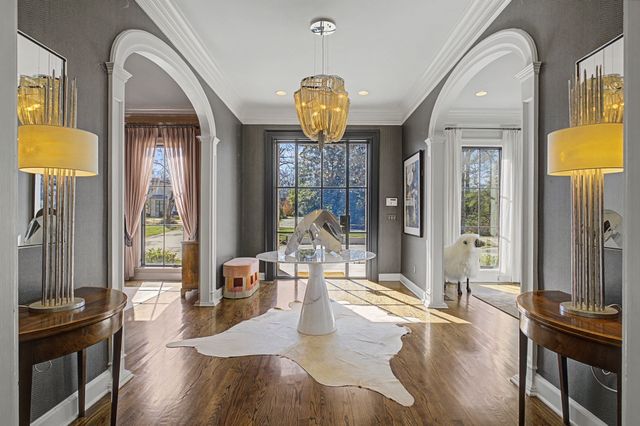 4304 Warner Pl, Nashville, TN 37205