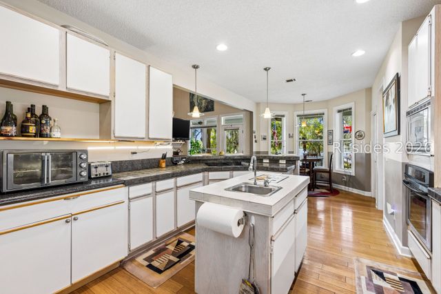 879 Broadview Dr, Ridgeland, SC 29936