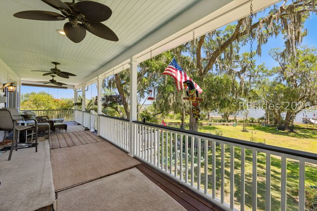 879 Broadview Dr, Ridgeland, SC 29936