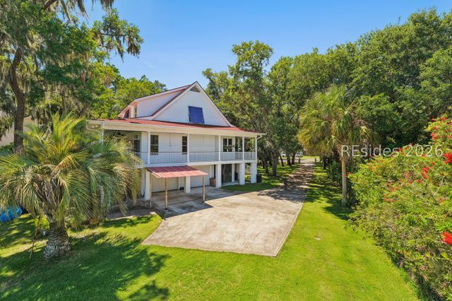 879 Broadview Dr, Ridgeland, SC 29936