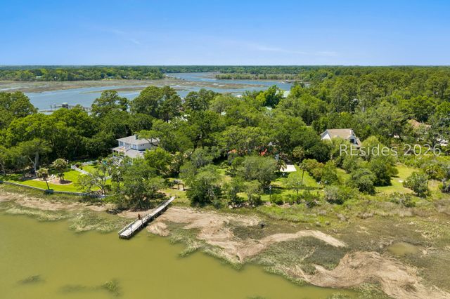 879 Broadview Dr, Ridgeland, SC 29936