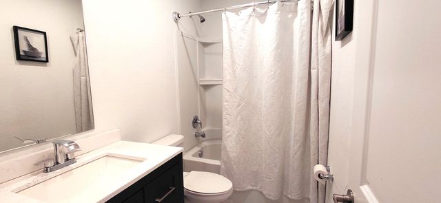 8878 Lake Worth Road 111, Lake Worth, FL 33467