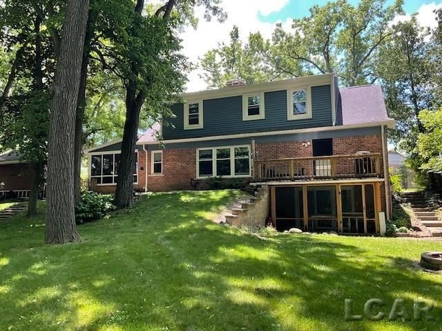 32080 W 9-Mile Road, Farmington, MI 48336