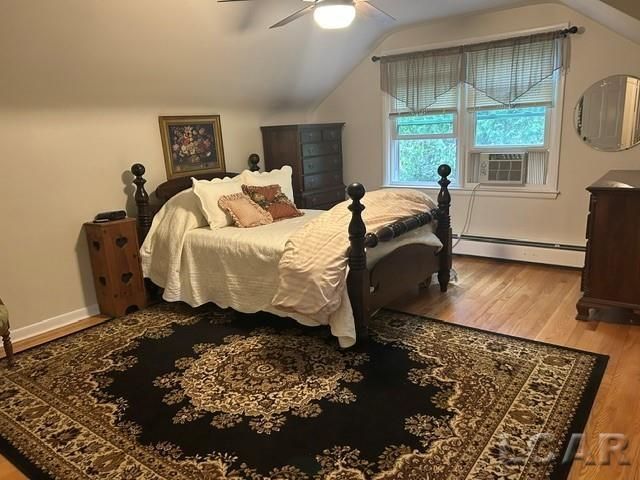 32080 W 9-Mile Road, Farmington, MI 48336