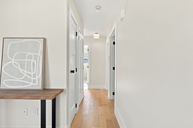 26 Gorham St, Dartmouth, MA 02748