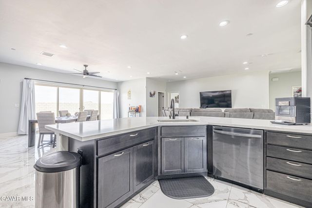 9688 Denhart Avenue, California City, CA 93505