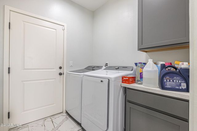 9688 Denhart Avenue, California City, CA 93505