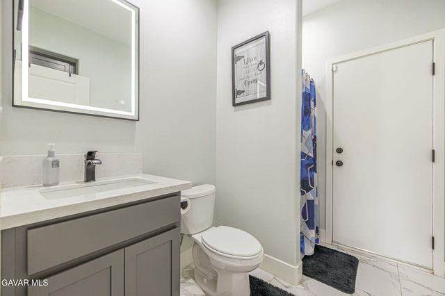 9688 Denhart Avenue, California City, CA 93505