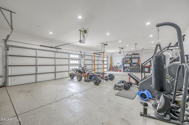 9688 Denhart Avenue, California City, CA 93505